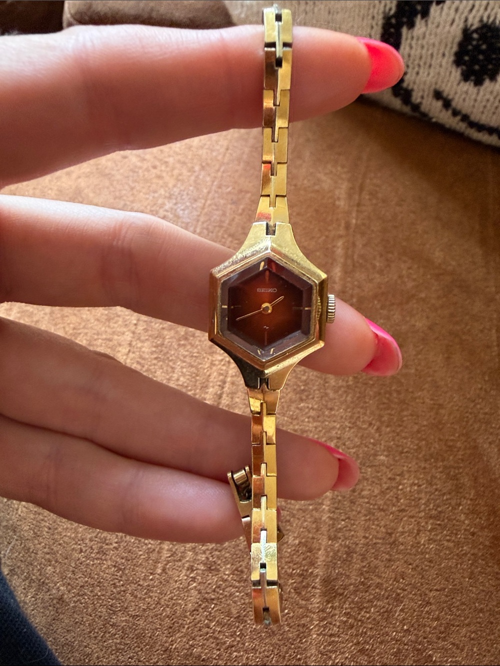 Women's Jewelry Subcategory Identification